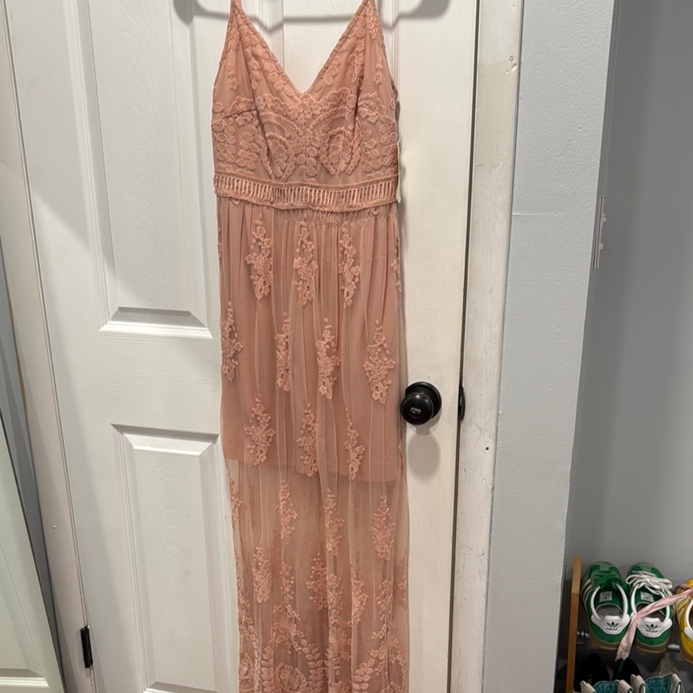 Lace Maxi Dress in Blush Pink